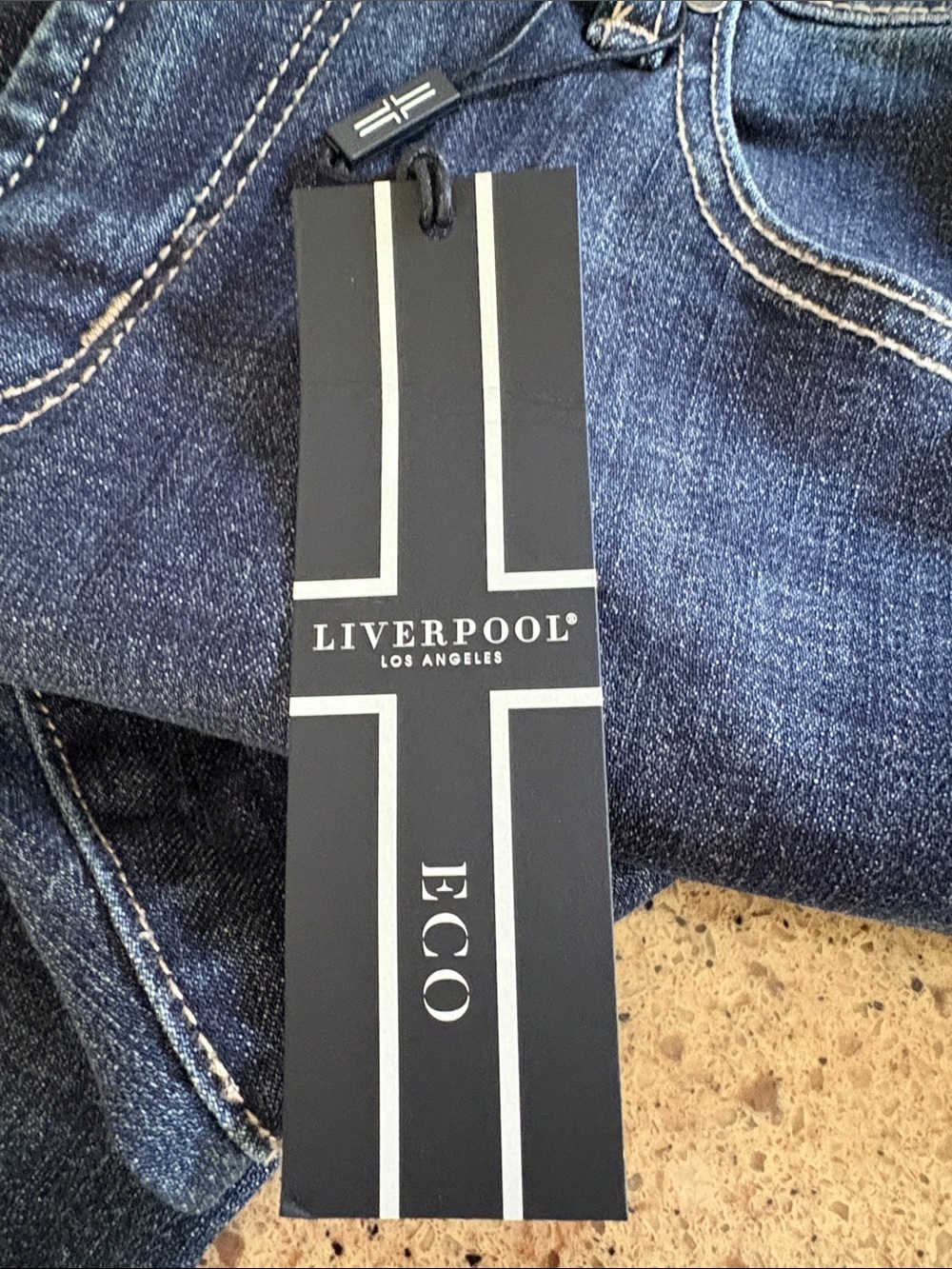 Liverpool Men's Straight Jeans 33 x 30 - new with tags - Picture 4 of 6